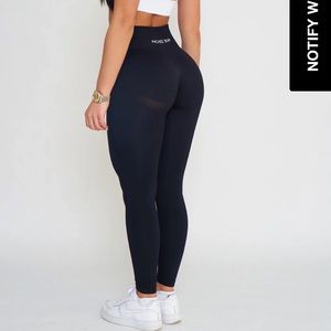 NWOT seamless leggings. Similar to NVGTN brand